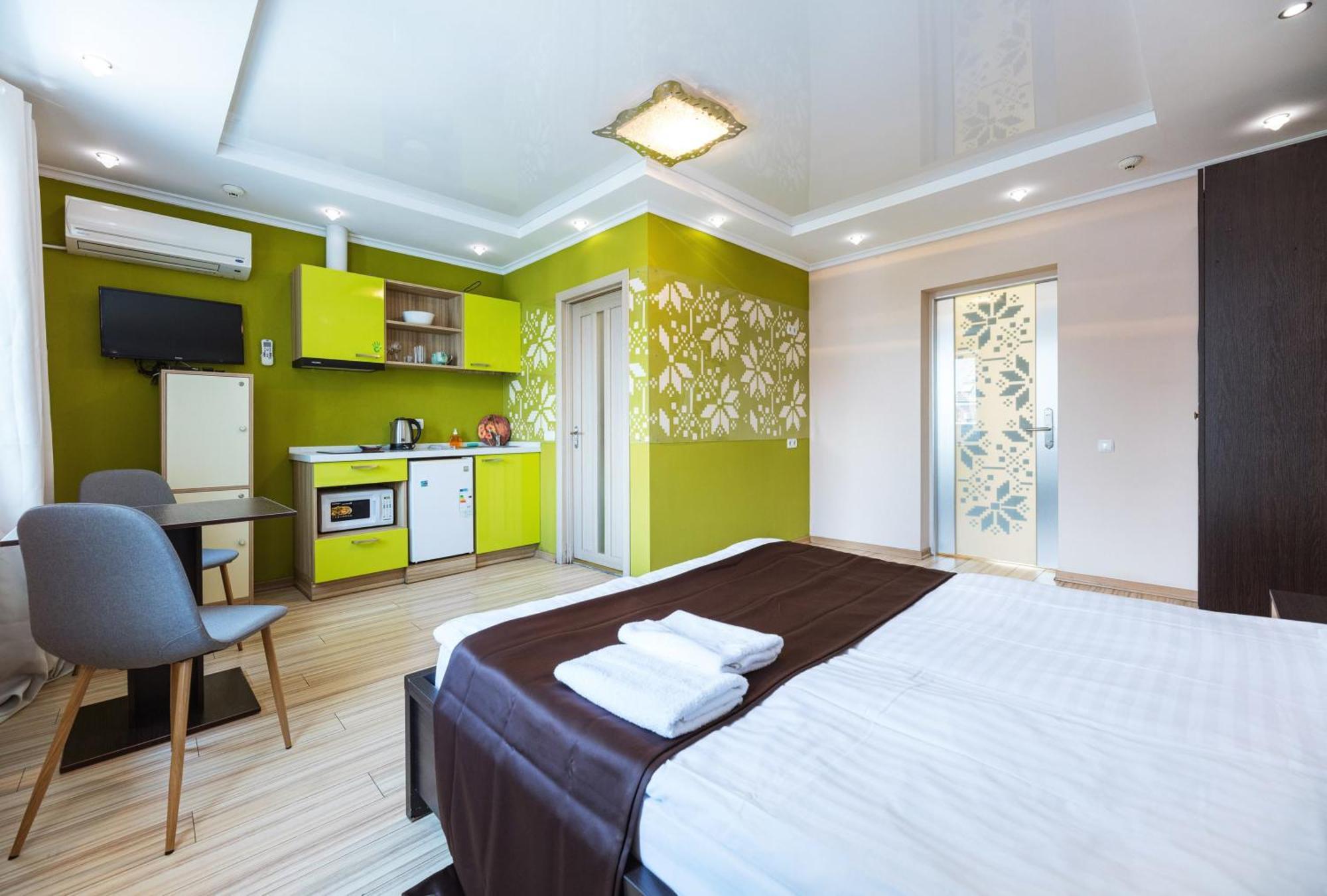 Guest House "Vladimirskaya 42" Kyjev Exteriér fotografie