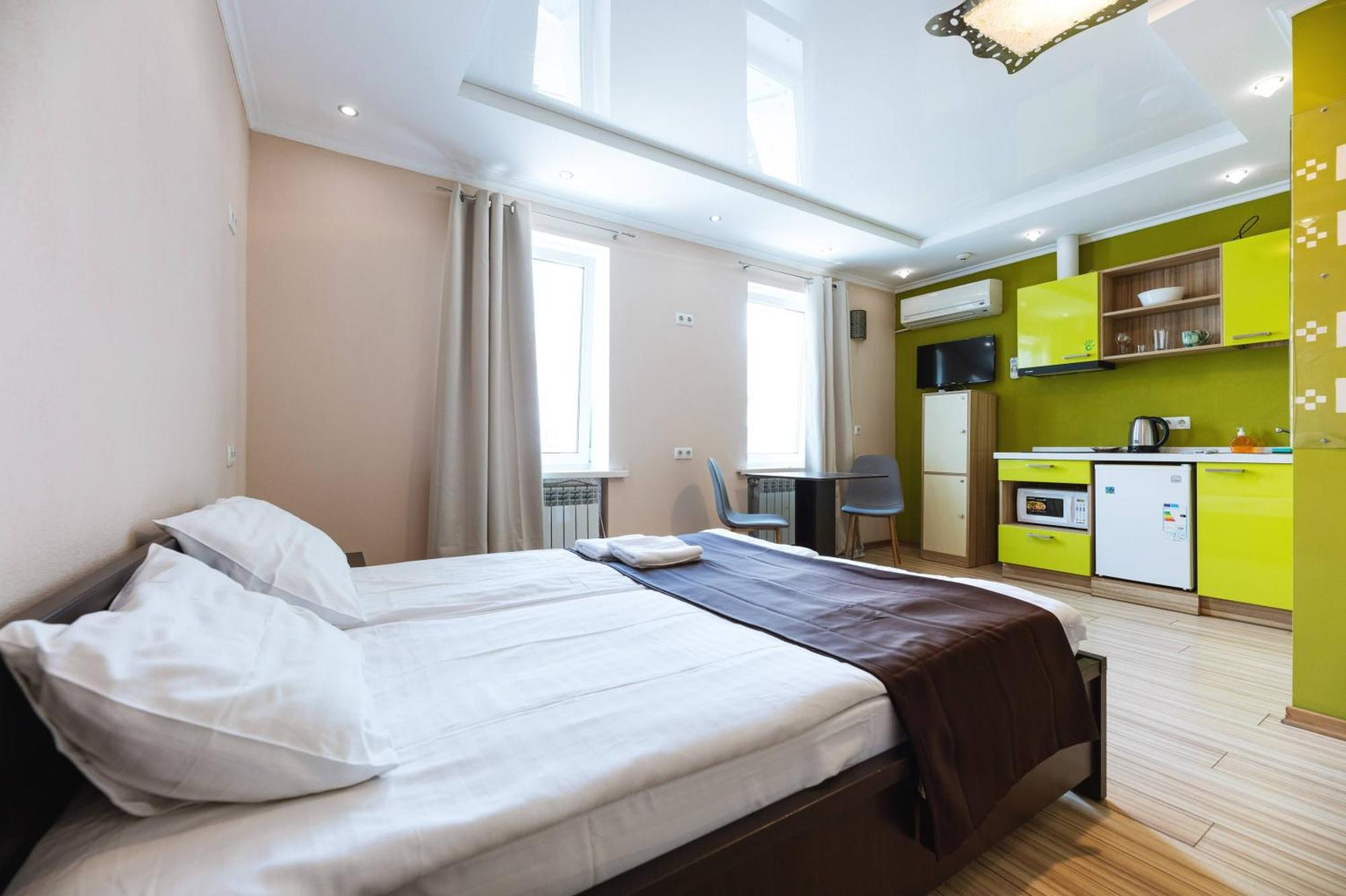 Guest House "Vladimirskaya 42" Kyjev Exteriér fotografie