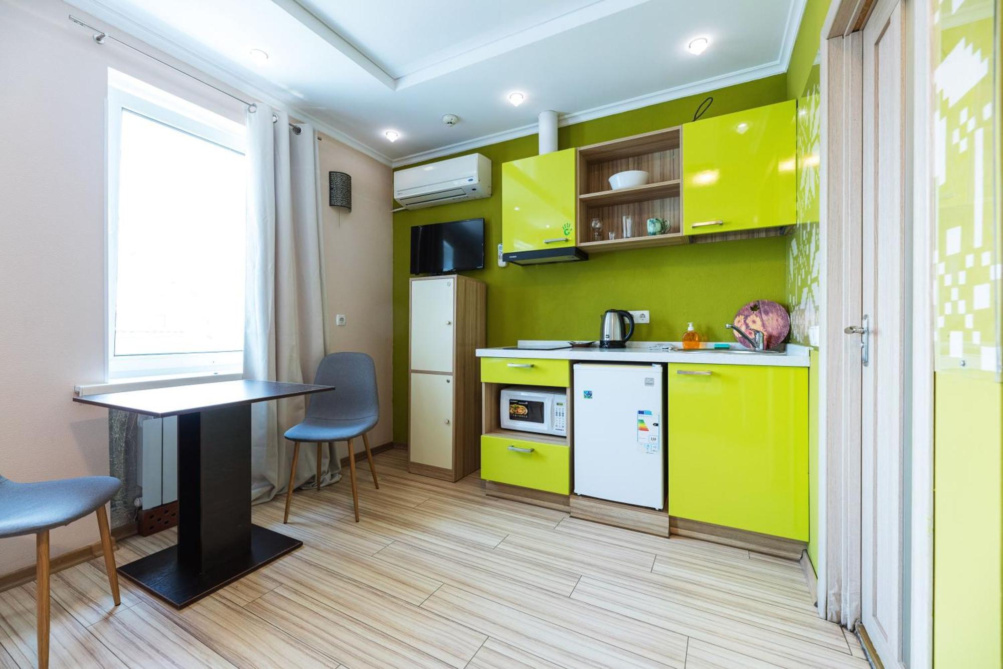 Guest House "Vladimirskaya 42" Kyjev Exteriér fotografie