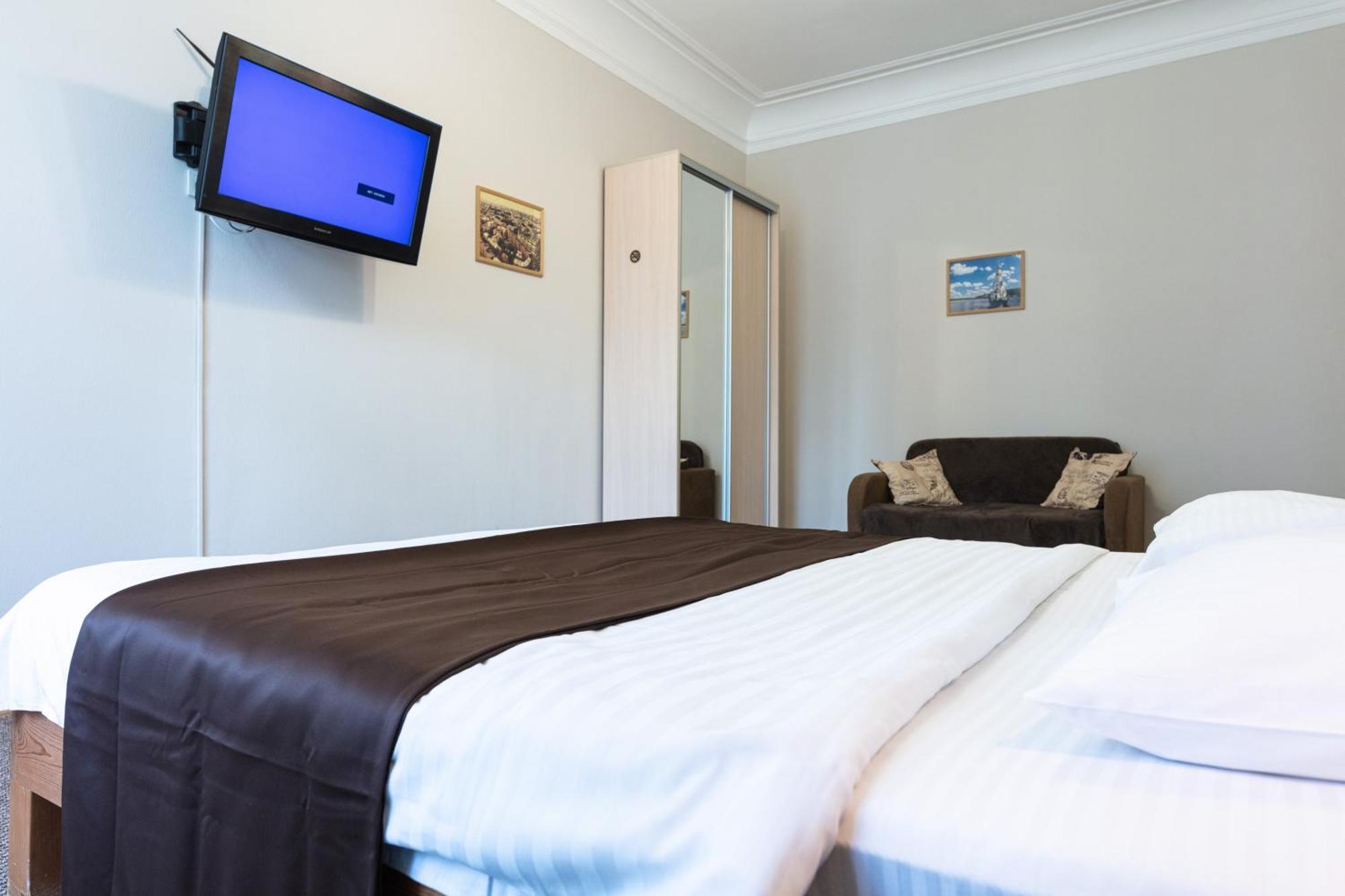 Guest House "Vladimirskaya 42" Kyjev Exteriér fotografie